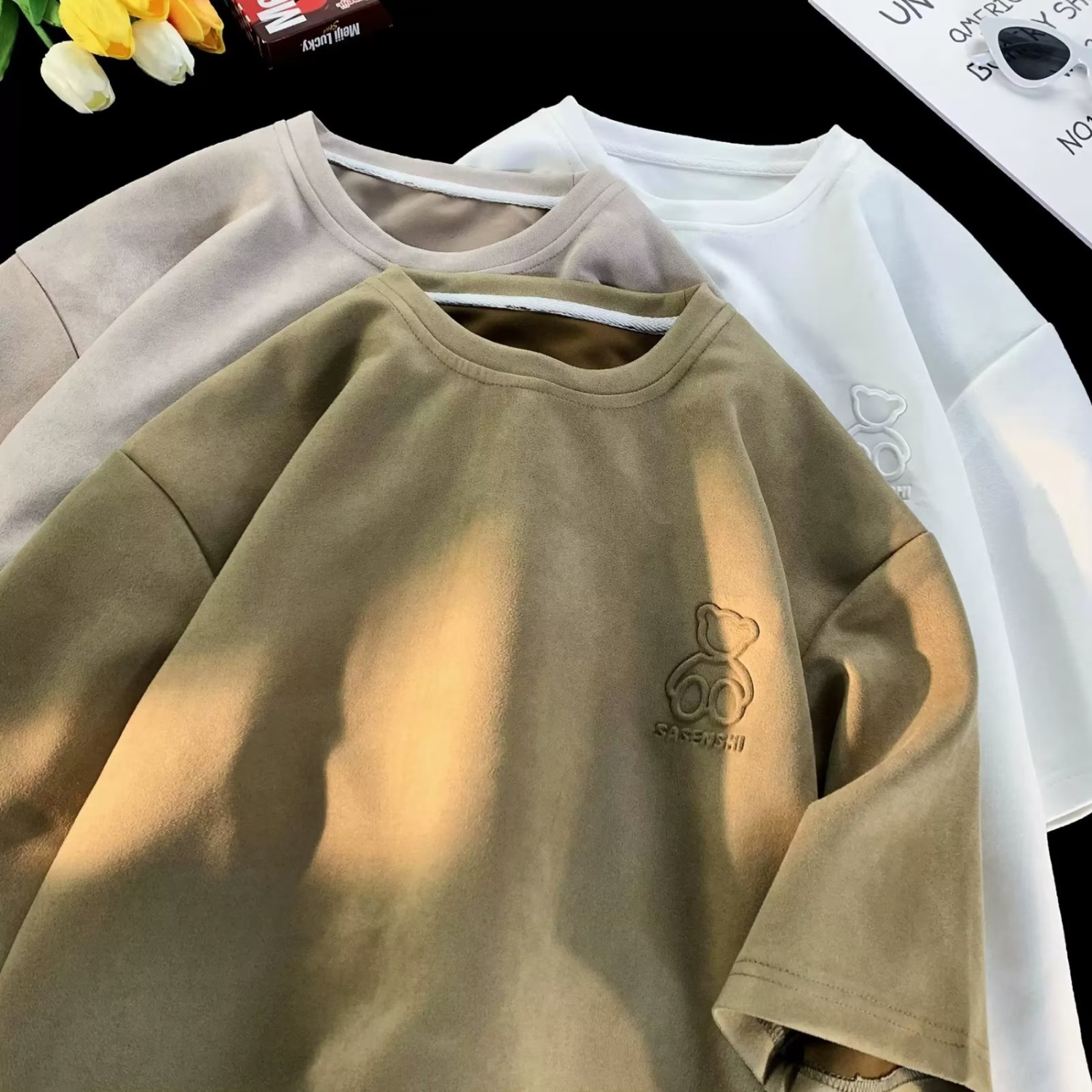 Men's Suede Short-Sleeve T-Shirt with Retro Japanese Bear Stamp, Loose Casual Summer Top, Vintage 90s Style Men's Suede Short-Sleeve T-Shirt with Retro Japanese Bear Stamp, Loose Casual Summer Top, Vintage 90s Style