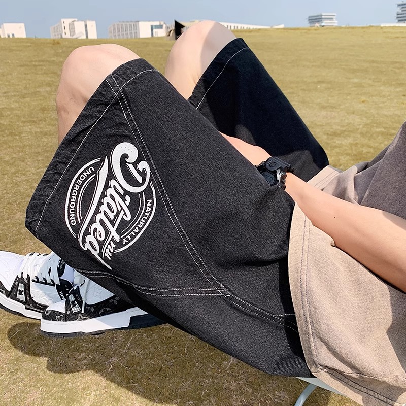 Men's Summer Loose-Fit Denim Shorts, Elastic Waist Mid-Length Pants, Trendy 2025 Style for Youth, Casual Fashion Essential Men's Summer Loose-Fit Denim Shorts, Elastic Waist Mid-Length Pants, Trendy 2025 Style for Youth, Casual Fashion Essential