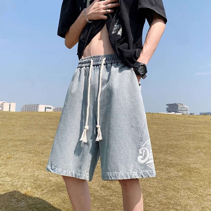 Men's Summer Loose-Fit Denim Shorts, Elastic Waist Mid-Length Pants, Trendy 2025 Style for Youth, Casual Fashion Essential Men's Summer Loose-Fit Denim Shorts, Elastic Waist Mid-Length Pants, Trendy 2025 Style for Youth, Casual Fashion Essential