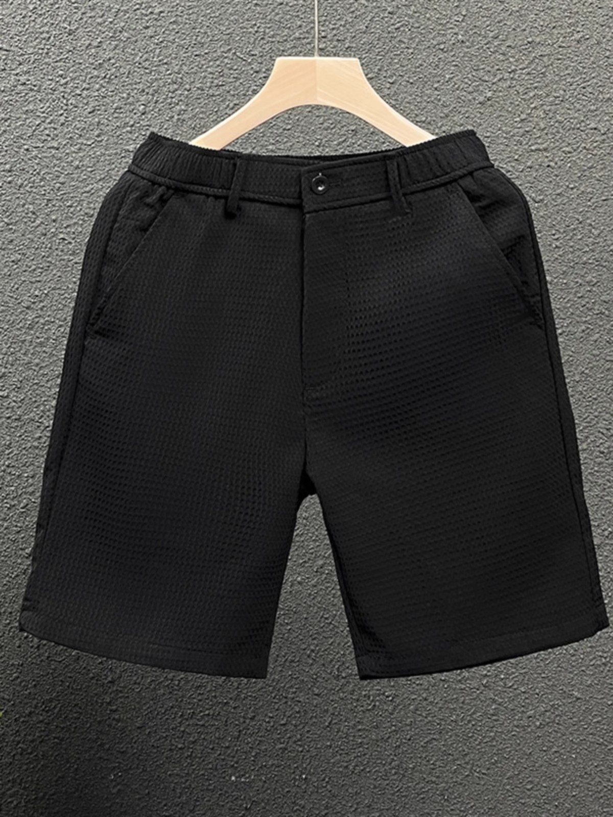 Men's Summer Waffle Shorts, Slim-Fit Casual Five-Point Pants, Versatile Solid Color Straight-Leg Mid-Length Shorts Men's Summer Waffle Shorts, Slim-Fit Casual Five-Point Pants, Versatile Solid Color Straight-Leg Mid-Length Shorts