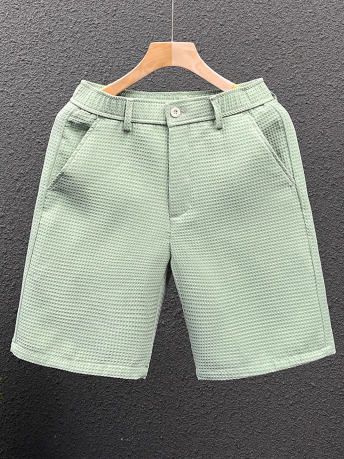 Men's Summer Waffle Shorts, Slim-Fit Casual Five-Point Pants, Versatile Solid Color Straight-Leg Mid-Length Shorts Men's Summer Waffle Shorts, Slim-Fit Casual Five-Point Pants, Versatile Solid Color Straight-Leg Mid-Length Shorts