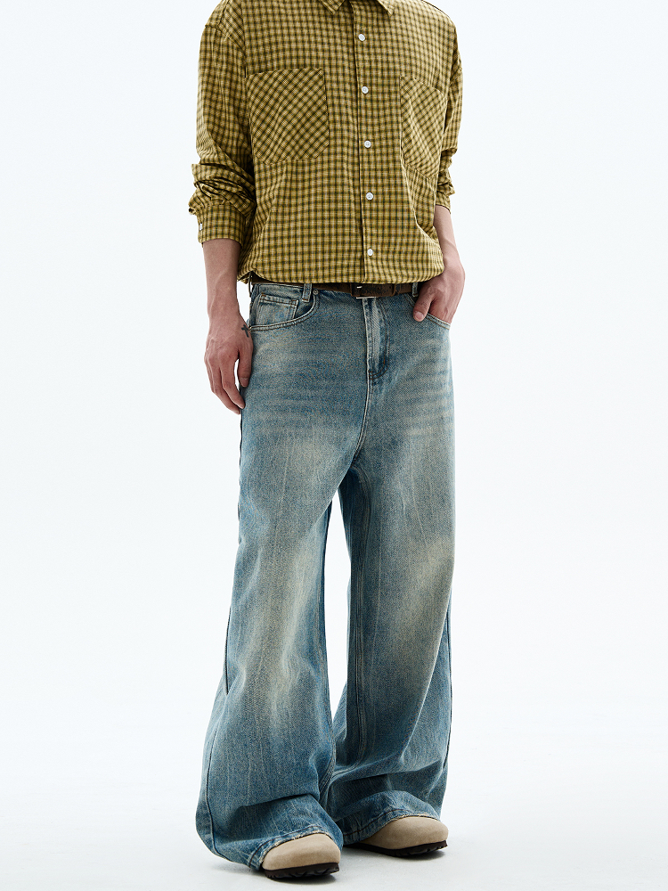 Men's Vintage Distressed Jeans - Classic Fit Straight Leg with Slight Flare, Trendy Slimming Versatile Pants, Y2K Style Men's Vintage Distressed Jeans - Classic Fit Straight Leg with Slight Flare, Trendy Slimming Versatile Pants, Y2K Style