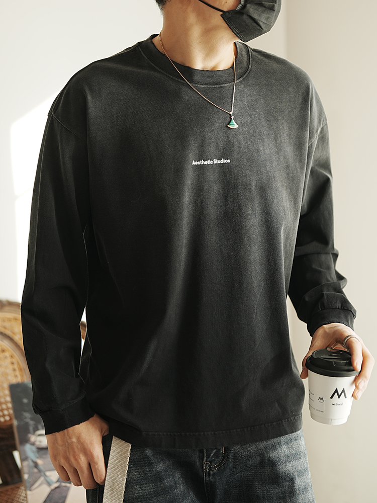 Men's Vintage Distressed Long Sleeve T-Shirt with Gradient Collar - American Retro Style, Cool Loose Fit for Spring Men's Vintage Distressed Long Sleeve T-Shirt with Gradient Collar - American Retro Style, Cool Loose Fit for Spring