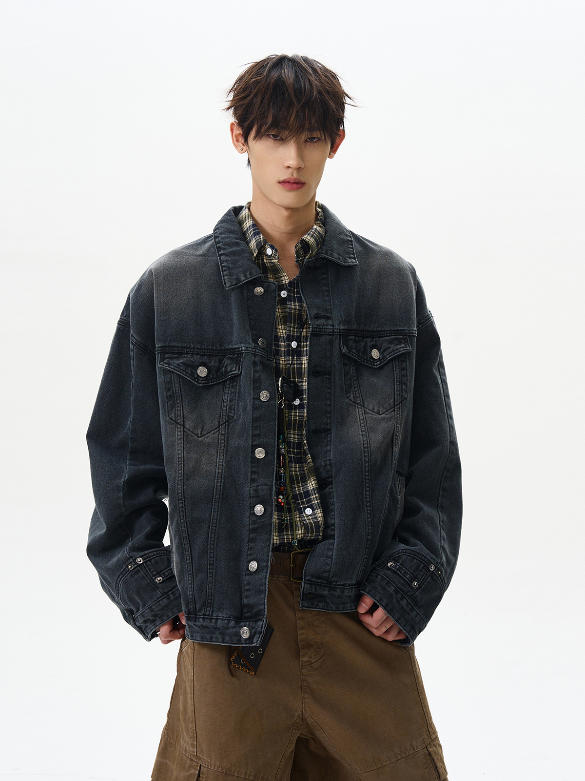 Men's Vintage Distressed Reverse Denim Jacket - American Retro Style with Multiple Pockets, Casual Workwear