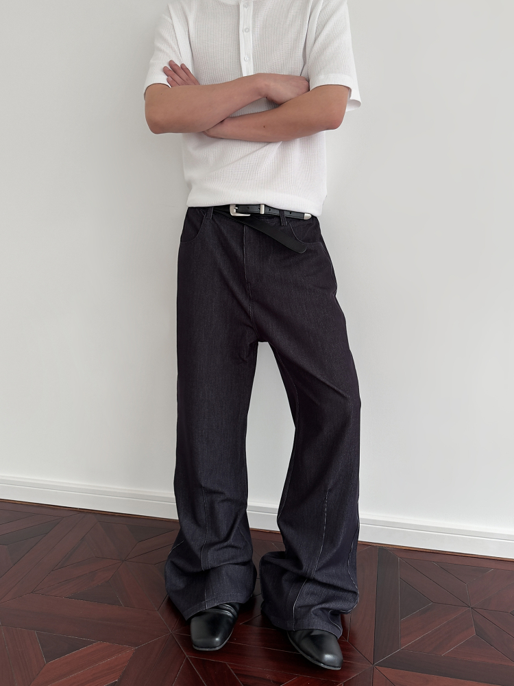 Men's Vintage Inspired Clean Fit Drape Denim Pants - Trendy Straight Leg Slightly Flared Slimming Trousers for a Timeless Look Men's Vintage Inspired Clean Fit Drape Denim Pants - Trendy Straight Leg Slightly Flared Slimming Trousers for a Timeless Look