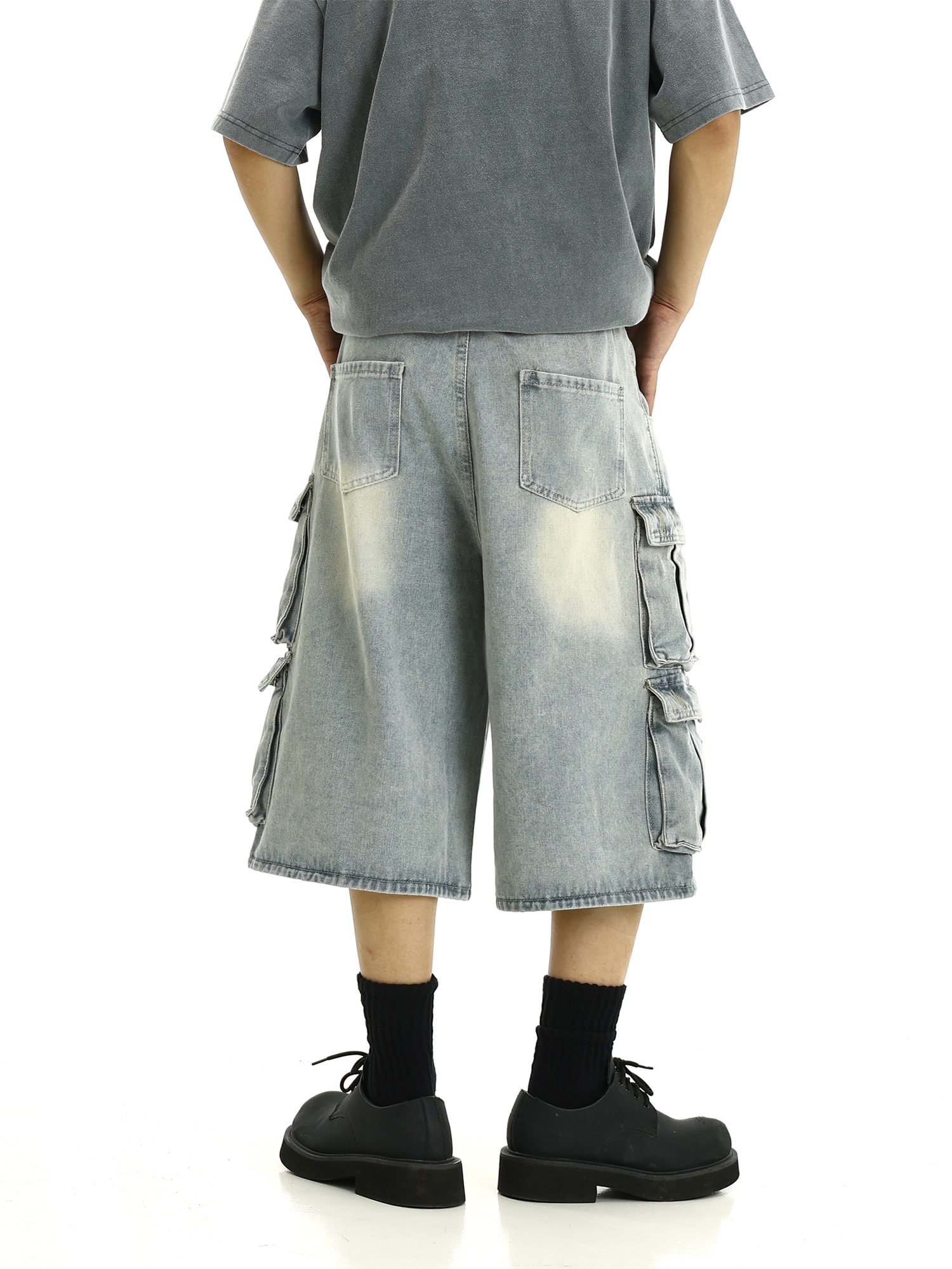 Men's Vintage Workwear Denim Pants - Multi-Pocket, Loose Straight-Leg, Cropped American Retro Style for Summer Men's Vintage Workwear Denim Pants - Multi-Pocket, Loose Straight-Leg, Cropped American Retro Style for Summer