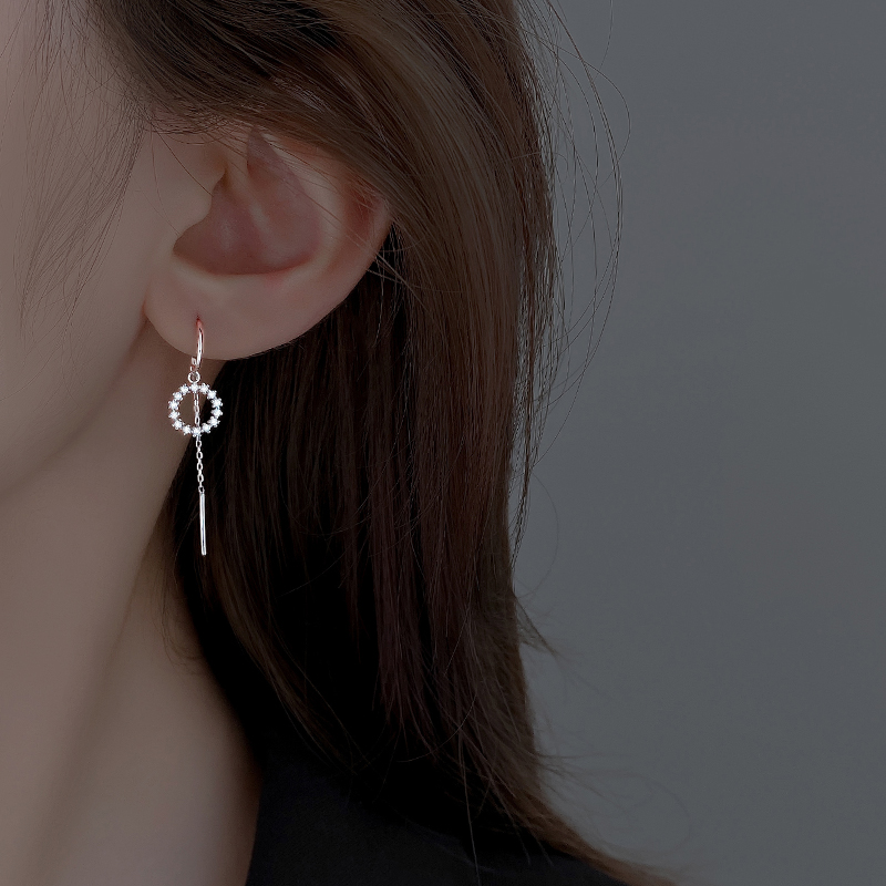Mid-Length Circle Tassel Earrings for Women - Unique Parisian Style Statement Jewelry Mid-Length Circle Tassel Earrings for Women - Unique Parisian Style Statement Jewelry