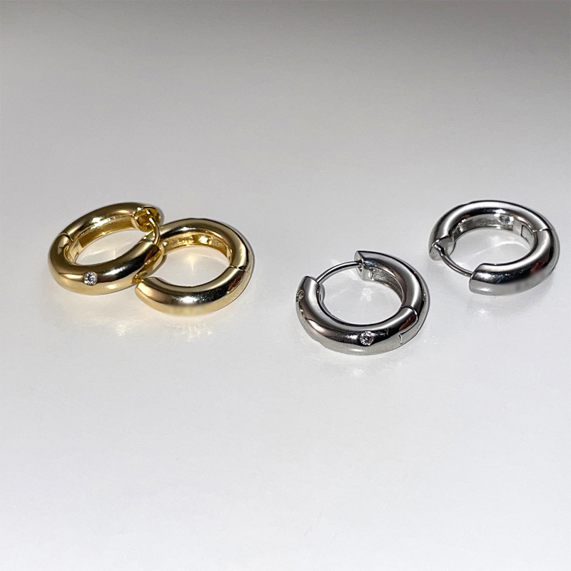 Minimalist 925 Sterling Silver Hoop Earrings - High-End Niche Design Women's Ear Accessories for 2025 Style Minimalist 925 Sterling Silver Hoop Earrings - High-End Niche Design Women's Ear Accessories for 2025 Style