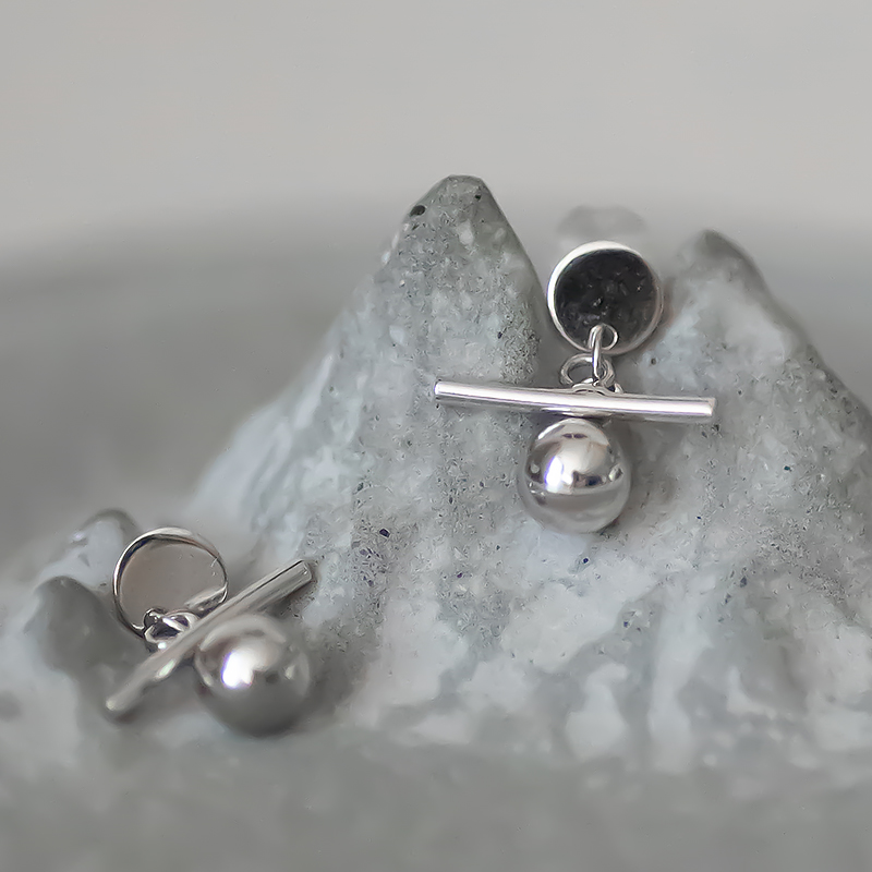 Minimalist 925 Sterling Silver Round Ball Stud Earrings - High-End Polished Design for Autumn Fashion Accessories