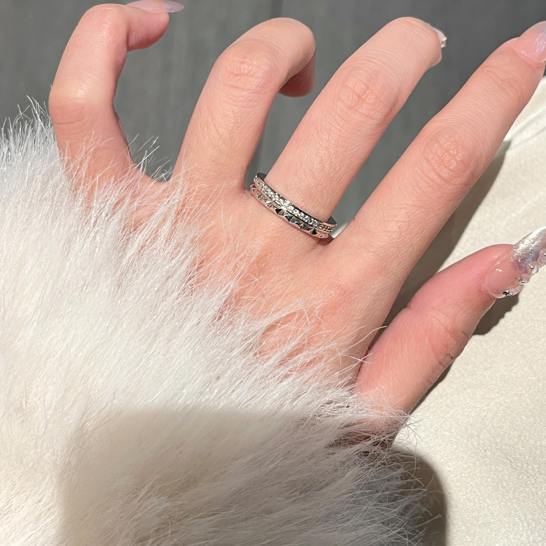 Minimalist Adjustable Diamond-Shaped Ring for Women - Versatile Light Luxury Thin Band, Niche High-End Ins Style Jewelry Minimalist Adjustable Diamond-Shaped Ring for Women - Versatile Light Luxury Thin Band, Niche High-End Ins Style Jewelry