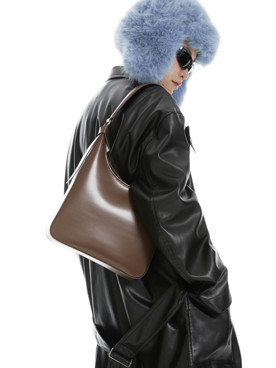 Minimalist Black Cowhide Hobo Bag with Square Design - Foggy Bright Underarm Style for Chic Everyday Fashion