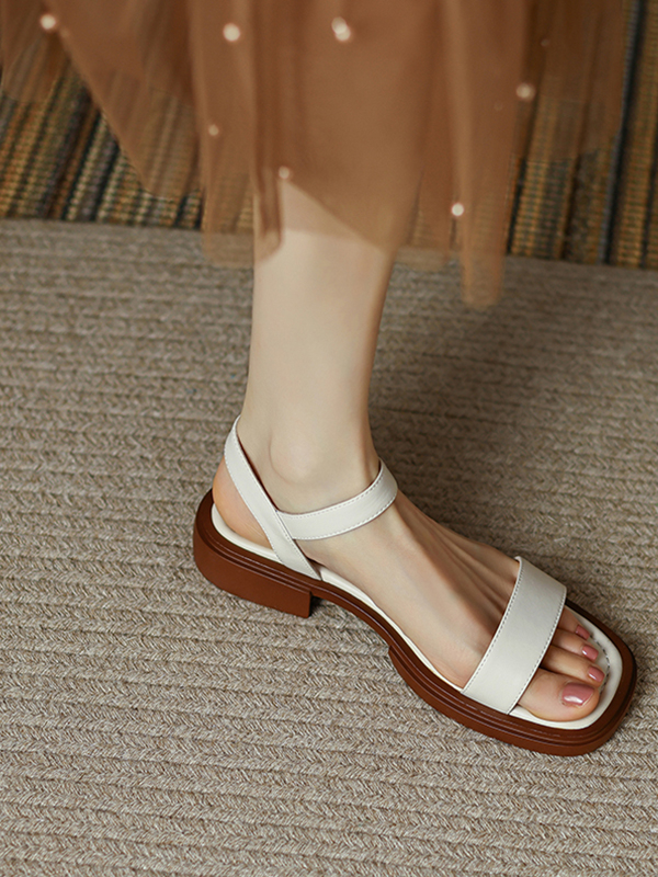 Minimalist Buckle Strap Roman Sandals for Women - Open-Toe Flat Retro Style, Versatile Slimming Low-Heeled Square Toe for Summer 2025 Minimalist Buckle Strap Roman Sandals for Women - Open-Toe Flat Retro Style, Versatile Slimming Low-Heeled Square Toe for Summer 2025