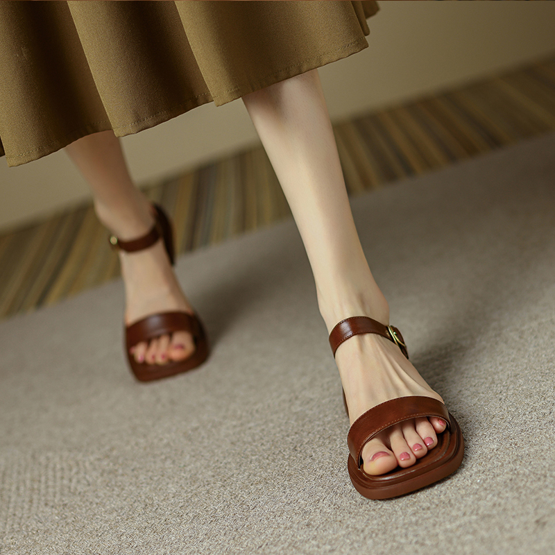 Minimalist Buckle Strap Roman Sandals for Women - Open-Toe Flat Retro Style, Versatile Slimming Low-Heeled Square Toe for Summer 2025 Minimalist Buckle Strap Roman Sandals for Women - Open-Toe Flat Retro Style, Versatile Slimming Low-Heeled Square Toe for Summer 2025