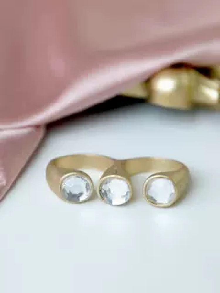 Minimalist Double-Finger Ring with Diamond Inlay - European and American Punk Jewelry for Women's Fashion