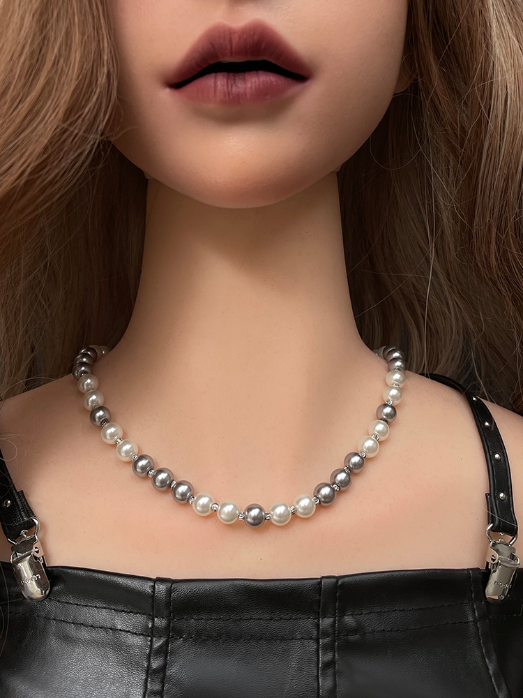 Minimalist Imitation Pearl Necklace for Women, Versatile Light Luxury Clavicle Chain, Beaded High-End Jewelry Accessory Minimalist Imitation Pearl Necklace for Women, Versatile Light Luxury Clavicle Chain, Beaded High-End Jewelry Accessory