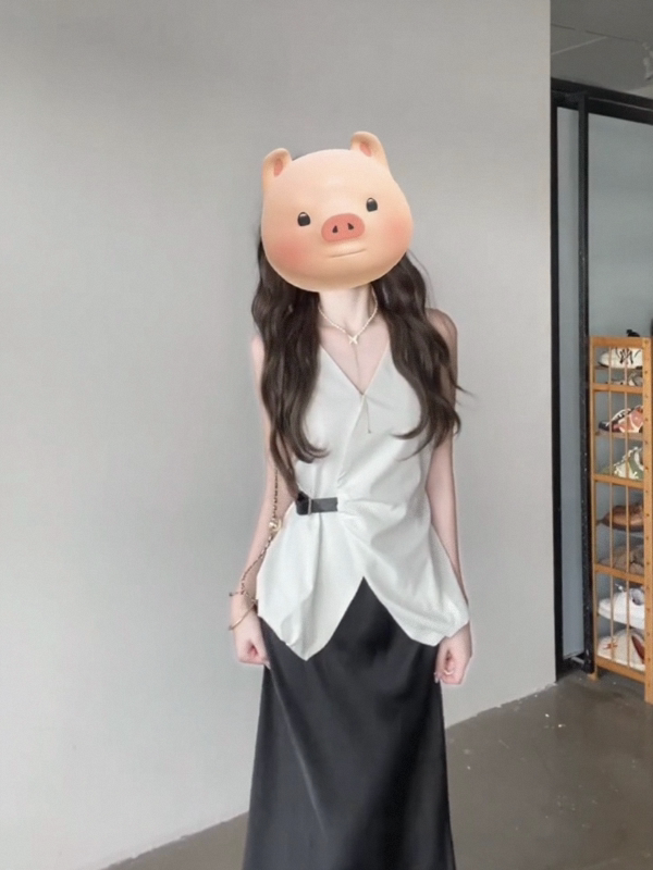 Minimalist Leather Buckle V-Neck Sleeveless Vest Top and Drape Slim-Fit Half Skirt Two-Piece Set for Women Summer Fashion