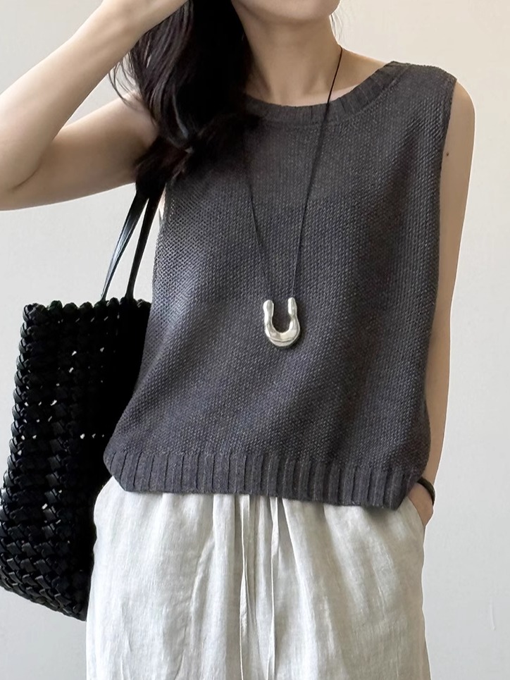 Minimalist Linen Knitted Hollow Vest for Women - 2025 Summer Back Button Sleeveless Cardigan Top Minimalist Linen Knitted Hollow Vest for Women - 2025 Summer Back Button Sleeveless Cardigan Top