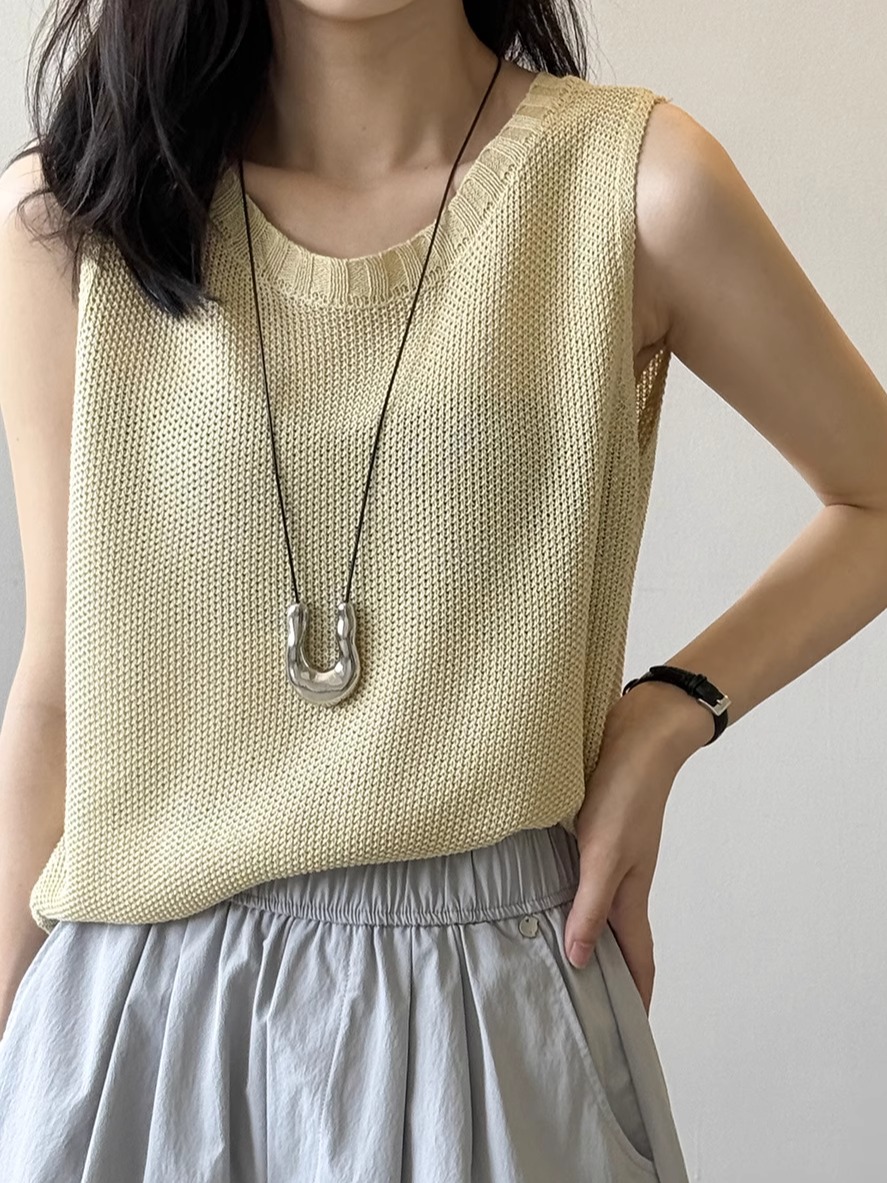 Minimalist Linen Knitted Hollow Vest for Women - 2025 Summer Back Button Sleeveless Cardigan Top Minimalist Linen Knitted Hollow Vest for Women - 2025 Summer Back Button Sleeveless Cardigan Top