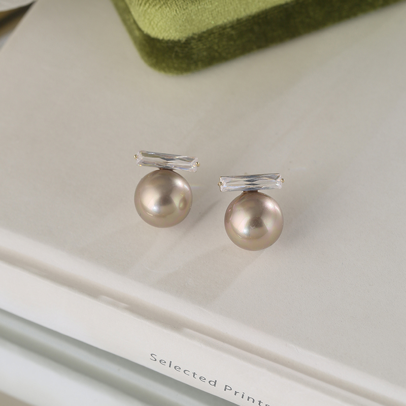Minimalist Pearl Stud Earrings for Women - Elegant S925 Silver Pins, Unique and Versatile, Trendy Jewelry for 2025 Minimalist Pearl Stud Earrings for Women - Elegant S925 Silver Pins, Unique and Versatile, Trendy Jewelry for 2025