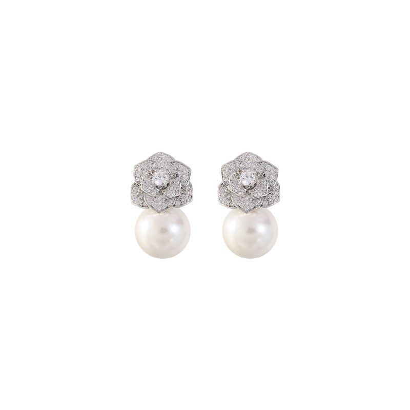 Minimalist Pearl Stud Earrings for Women, Vintage S925 Silver Drop Earrings with Sparkly Rhinestone Camellia Detail, Elegant Style Minimalist Pearl Stud Earrings for Women, Vintage S925 Silver Drop Earrings with Sparkly Rhinestone Camellia Detail, Elegant Style