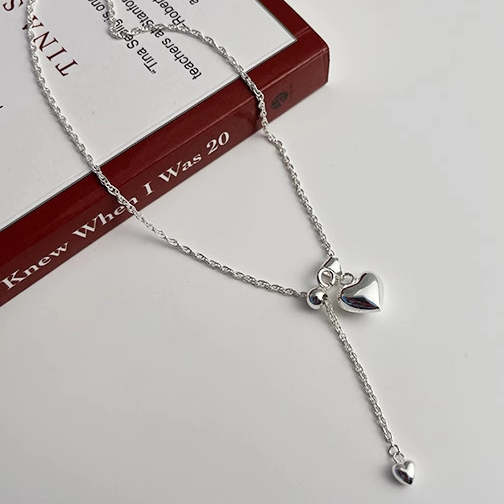 Minimalist Pure Silver Three-Dimensional Heart Necklace for Women - Exquisite Shiny Clavicle Chain, Versatile Summer Jewelry Minimalist Pure Silver Three-Dimensional Heart Necklace for Women - Exquisite Shiny Clavicle Chain, Versatile Summer Jewelry