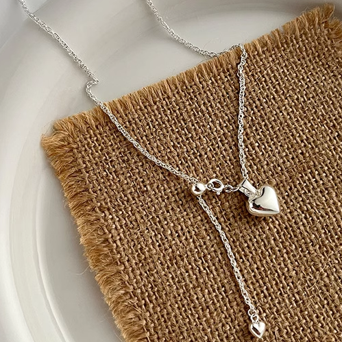 Minimalist Pure Silver Three-Dimensional Heart Necklace for Women - Exquisite Shiny Clavicle Chain, Versatile Summer Jewelry Minimalist Pure Silver Three-Dimensional Heart Necklace for Women - Exquisite Shiny Clavicle Chain, Versatile Summer Jewelry