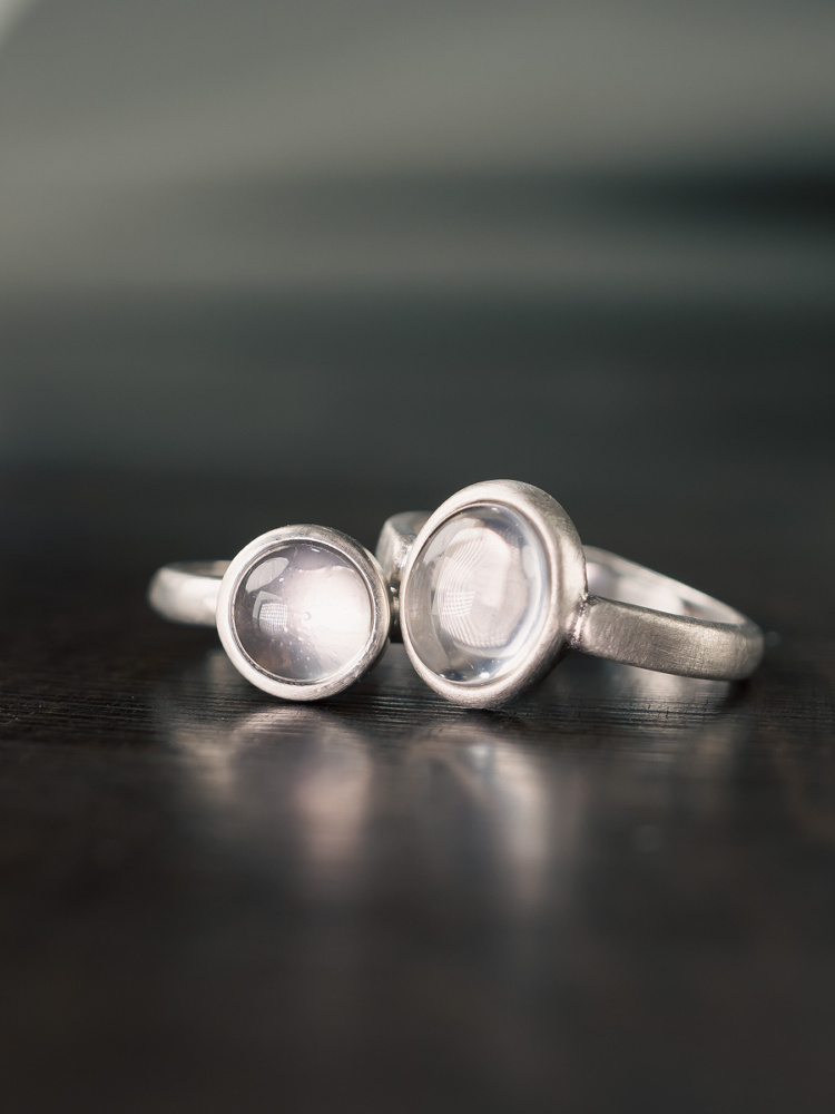 Minimalist Retro 925 Silver Inlaid Ring with Peach Blossom Powder Crystal - Versatile Women's Jewelry Minimalist Retro 925 Silver Inlaid Ring with Peach Blossom Powder Crystal - Versatile Women's Jewelry