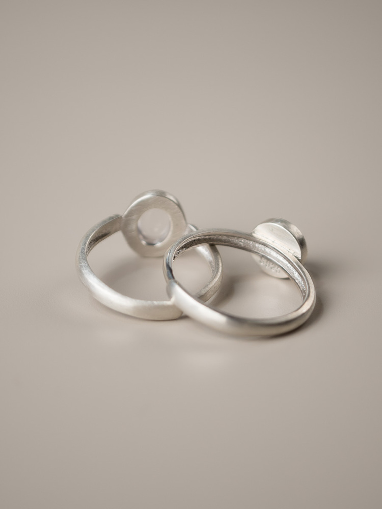 Minimalist Retro 925 Silver Inlaid Ring with Peach Blossom Powder Crystal - Versatile Women's Jewelry Minimalist Retro 925 Silver Inlaid Ring with Peach Blossom Powder Crystal - Versatile Women's Jewelry