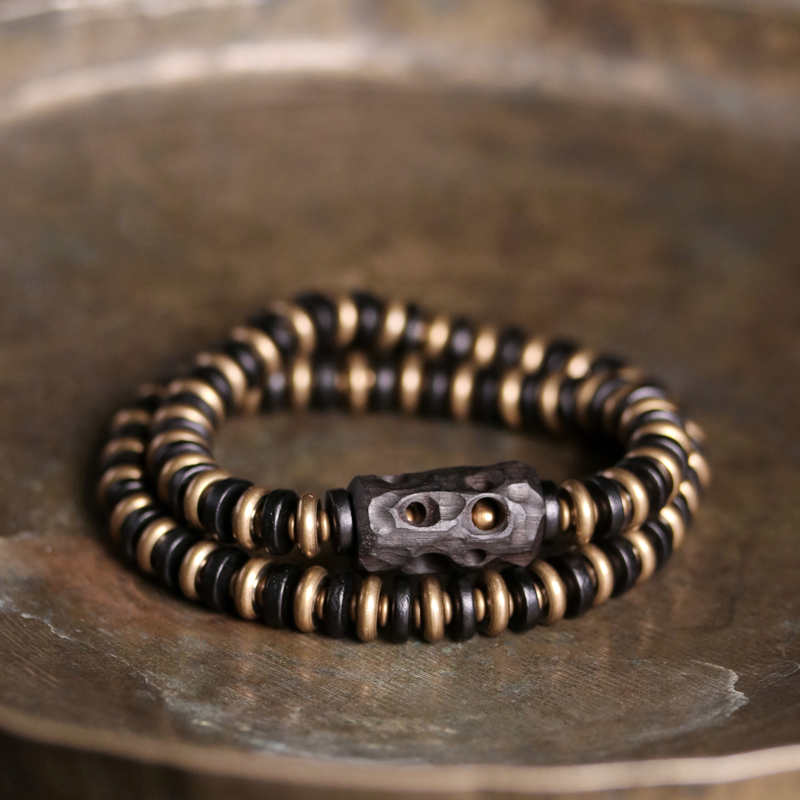 Minimalist Retro Wooden Bracelet for Men and Women, Versatile Color-Matching Accessory, Trendy Personalized Design