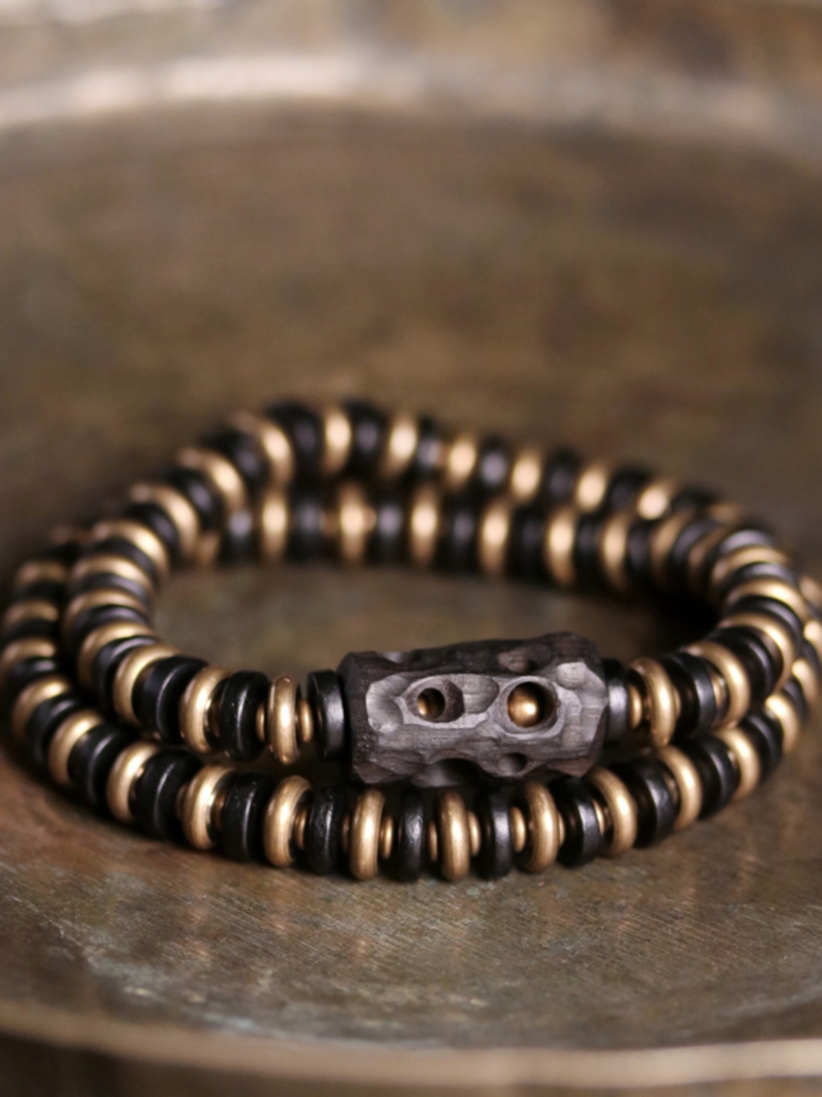 Minimalist Retro Wooden Bracelet for Men and Women, Versatile Color-Matching Accessory, Trendy Personalized Design Minimalist Retro Wooden Bracelet for Men and Women, Versatile Color-Matching Accessory, Trendy Personalized Design