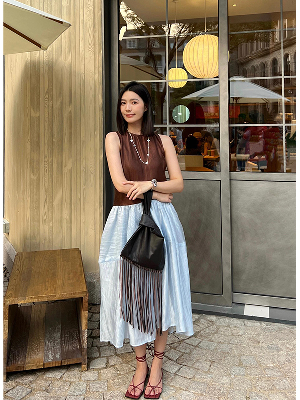 Minimalist Round Neck Satin Splicing Lantern Dress with Contrasting Colors and 3D Cut - Chic Fashion for Modern Style Minimalist Round Neck Satin Splicing Lantern Dress with Contrasting Colors and 3D Cut - Chic Fashion for Modern Style