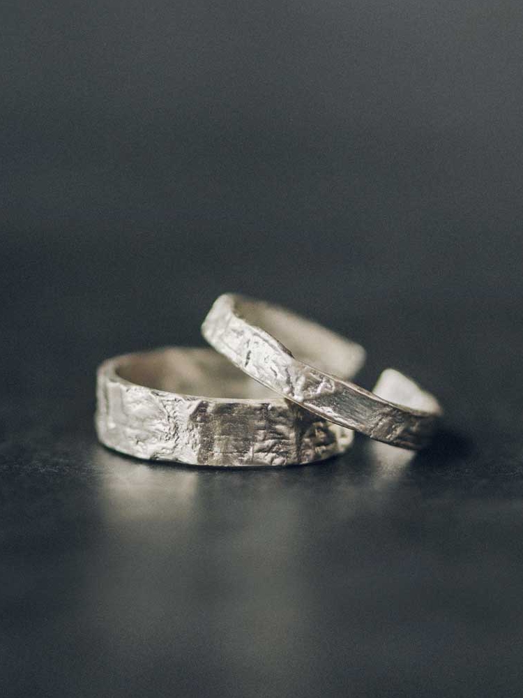 Minimalist Textured 925 Silver Couple Rings - Vintage Simple Versatile Design for Men and Women, Trendy Personality Finger Jewelry Minimalist Textured 925 Silver Couple Rings - Vintage Simple Versatile Design for Men and Women, Trendy Personality Finger Jewelry