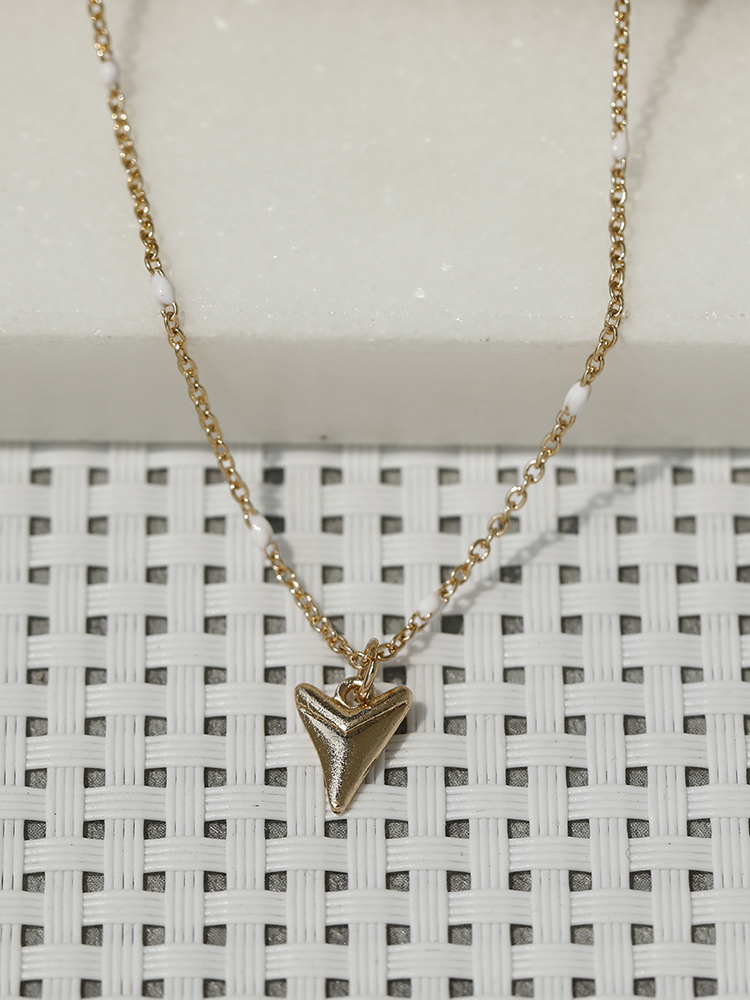 Minimalist Triangular Arrow Necklace - Exquisite Clavicle Chain Jewelry for Women, Perfect Gift for Best Friends Minimalist Triangular Arrow Necklace - Exquisite Clavicle Chain Jewelry for Women, Perfect Gift for Best Friends