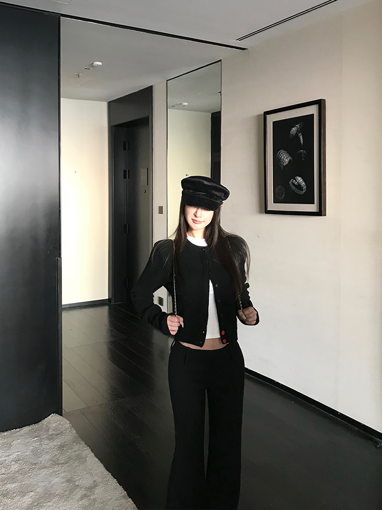 Minimalist Wool Slim Fit Cardigan Coat - Old Money Tokyo Style, High-End Fashion Staple Minimalist Wool Slim Fit Cardigan Coat - Old Money Tokyo Style, High-End Fashion Staple