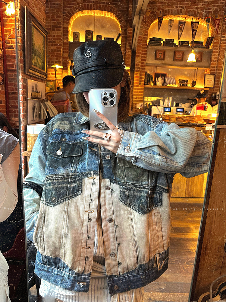 Mixed Denim Punk Heavy-Duty Spliced Loose Denim Jacket for Women - Vintage 90s Style Outerwear Mixed Denim Punk Heavy-Duty Spliced Loose Denim Jacket for Women - Vintage 90s Style Outerwear