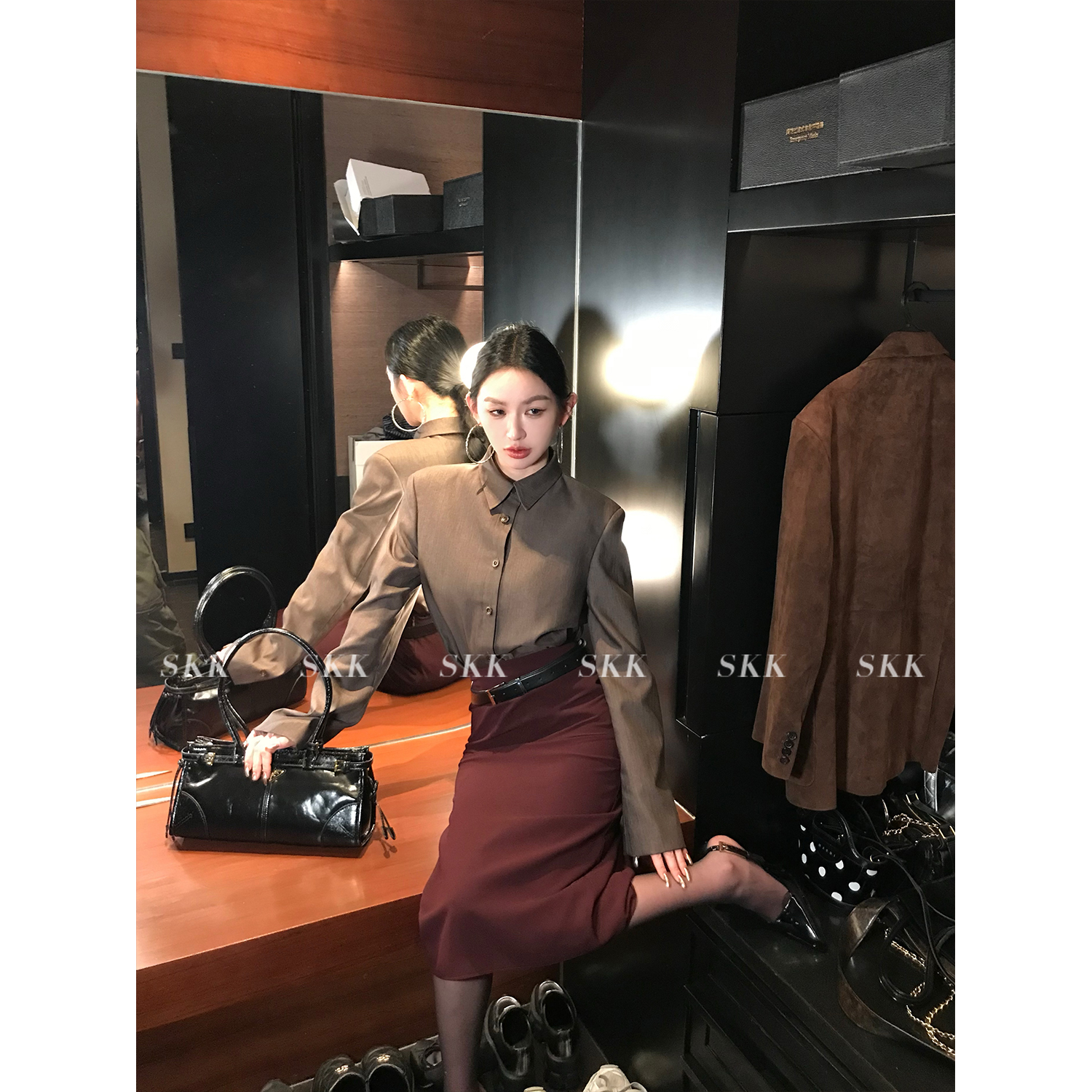 Modern Chinese Style Shirt Jacket & Shorts Set - Casual Spring Outfit for Women, High Weight Fashion Suit Modern Chinese Style Shirt Jacket & Shorts Set - Casual Spring Outfit for Women, High Weight Fashion Suit
