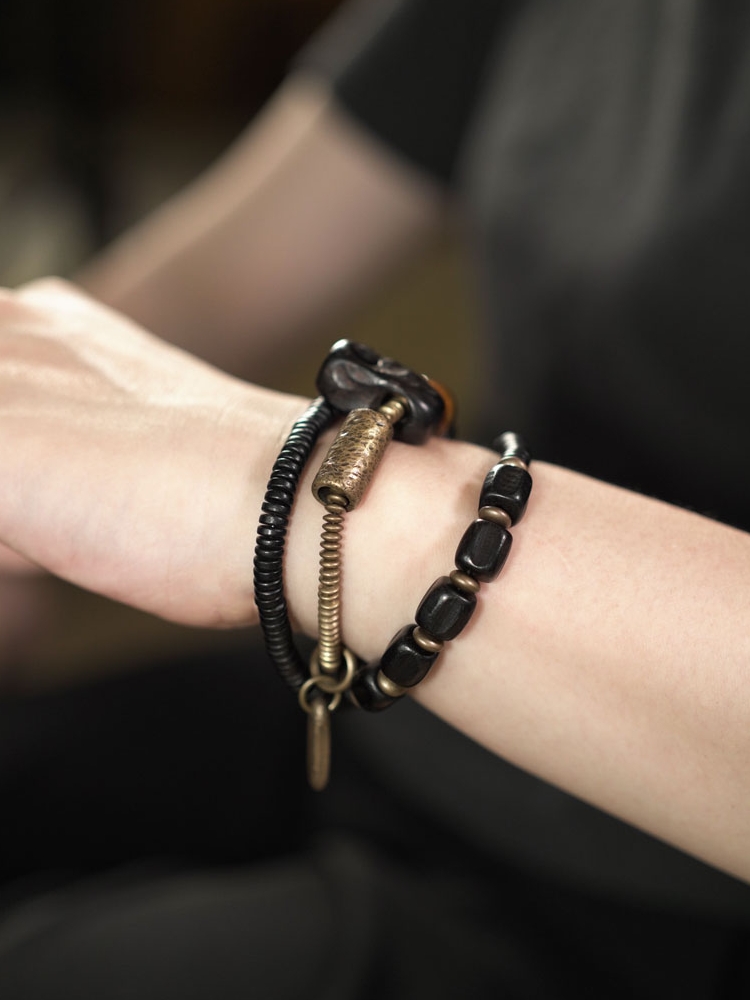 Multi-Layer Retro Black Sandalwood Bracelet for Men and Women - Unique Non-Fish Design, Trendy Personality Jewelry Multi-Layer Retro Black Sandalwood Bracelet for Men and Women - Unique Non-Fish Design, Trendy Personality Jewelry