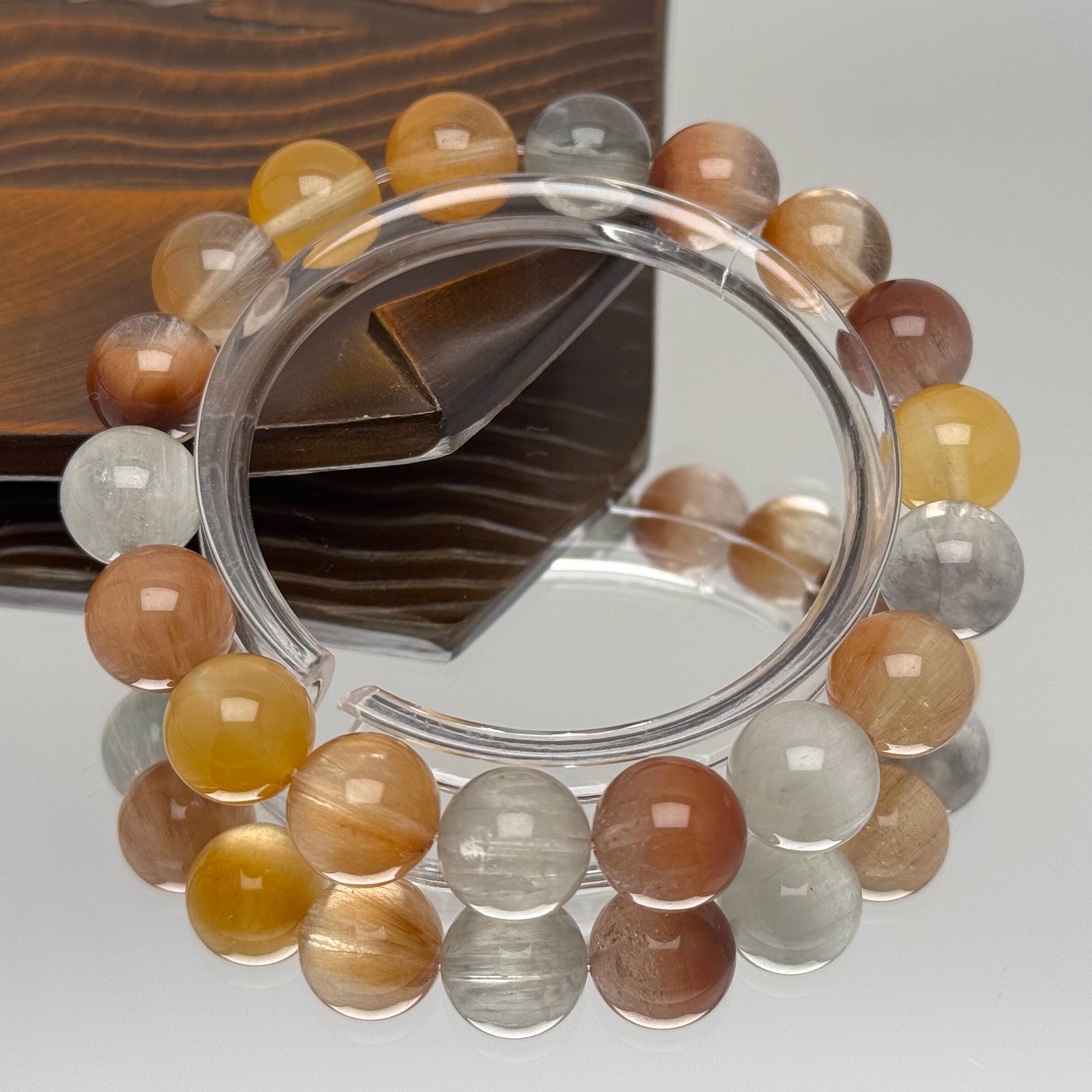Natural Colored Rabbit Fur Crystal Bracelet with Multicolor Loose Beads - Chic Boho Jewelry for a Stylish Look