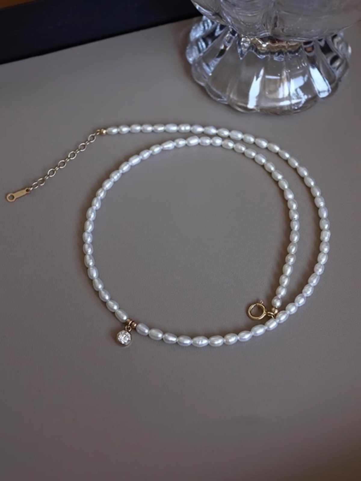 Natural Small Pearl Necklace for Women, Light Luxury Collarbone Chain, Simple Versatile Design, Fashionable Accessory for Any Occasion Natural Small Pearl Necklace for Women, Light Luxury Collarbone Chain, Simple Versatile Design, Fashionable Accessory for Any Occasion