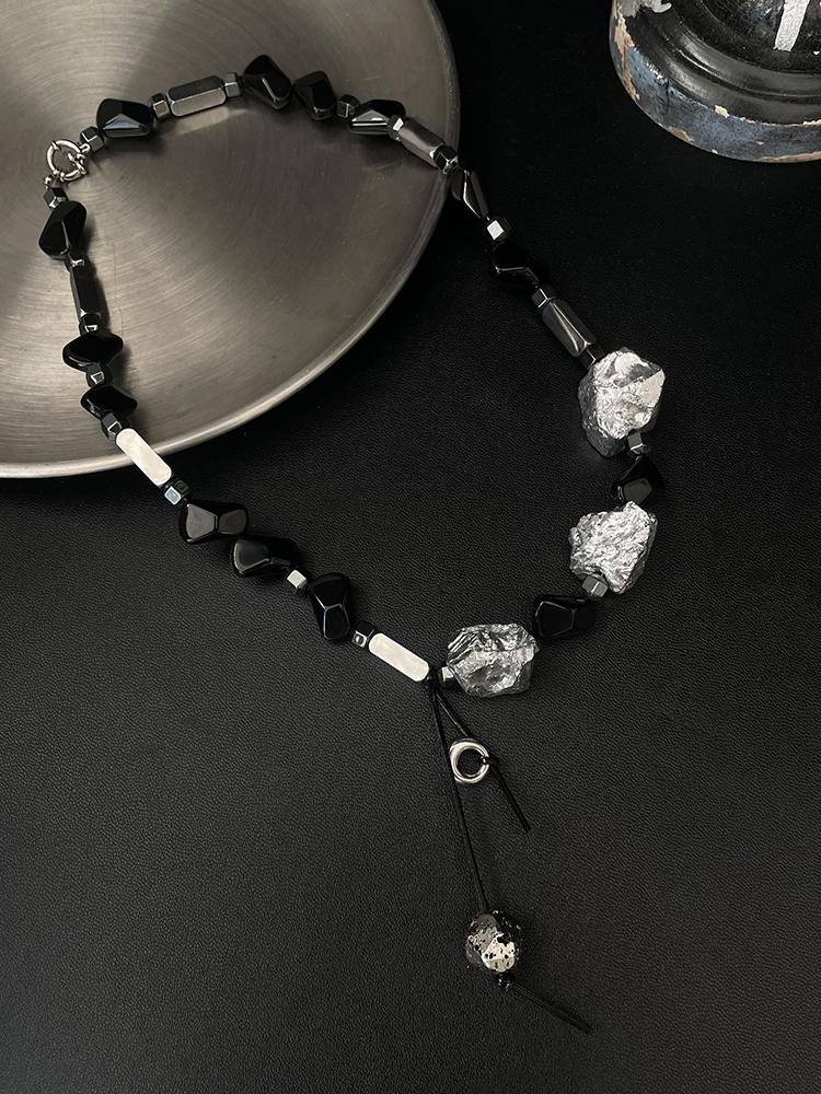 Natural Stone Bead Necklace for Women - Personalized Hip-Hop Minimalist Style, Light Luxury High-End Neck Accessory Natural Stone Bead Necklace for Women - Personalized Hip-Hop Minimalist Style, Light Luxury High-End Neck Accessory