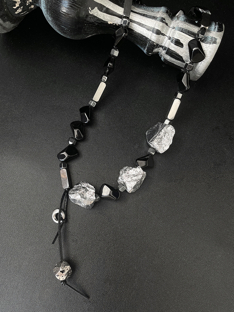 Natural Stone Bead Necklace for Women - Personalized Hip-Hop Minimalist Style, Light Luxury High-End Neck Accessory Natural Stone Bead Necklace for Women - Personalized Hip-Hop Minimalist Style, Light Luxury High-End Neck Accessory