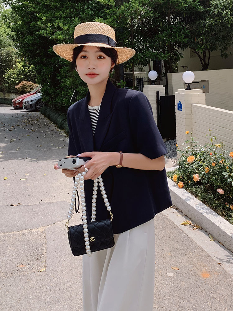 Navy Blue Korean-Style Short Sleeve Suit Set for Women, Elegant Casual Two-Piece Wide-Leg Pants for Petite Sizes - Summer 2025 Navy Blue Korean-Style Short Sleeve Suit Set for Women, Elegant Casual Two-Piece Wide-Leg Pants for Petite Sizes - Summer 2025