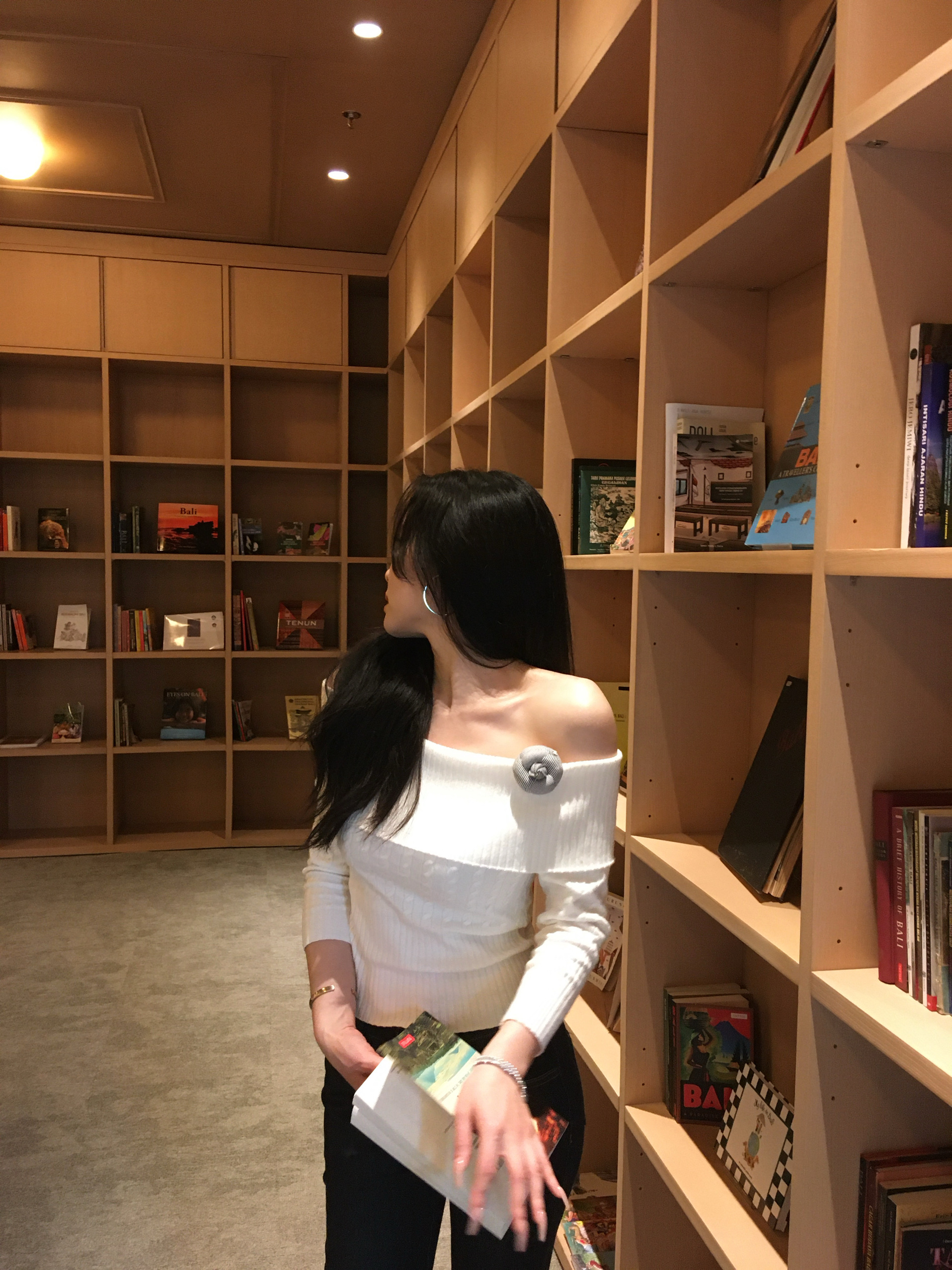 Off-Shoulder Cable-Knit Sweater | Knitted Top with Gentle Charm | Storytelling Feel | Cozy Fashion for Fall/Winter