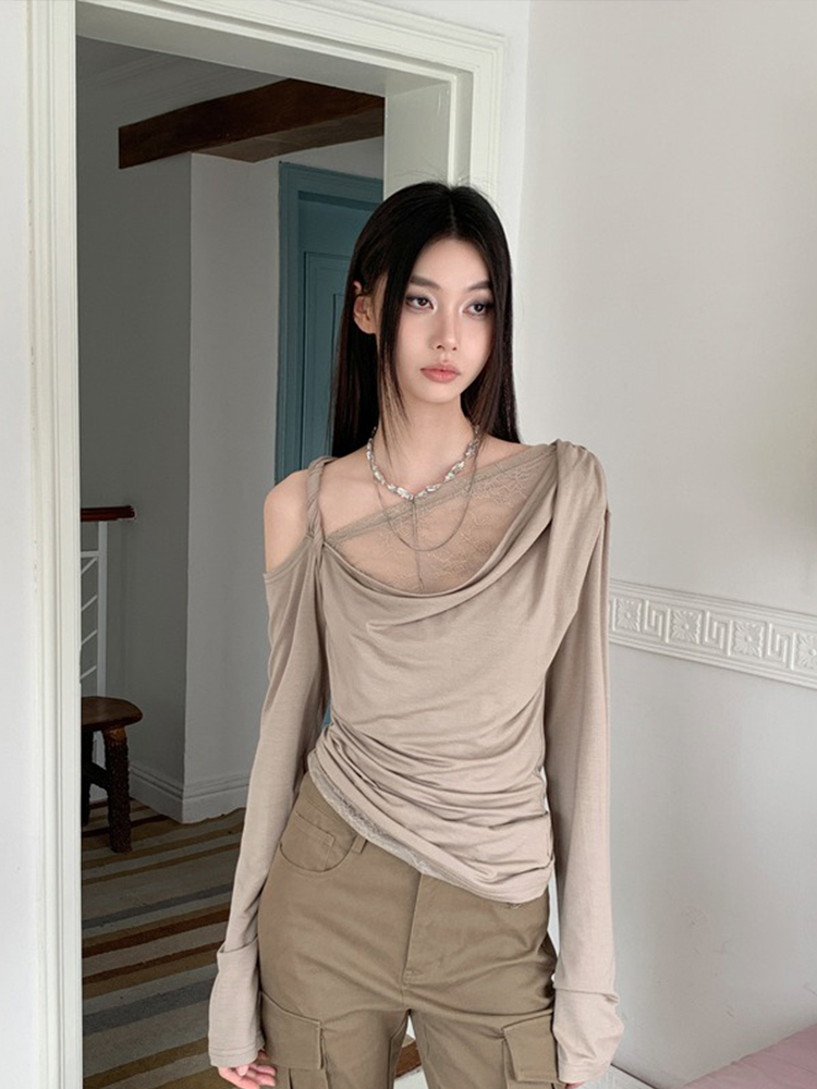 Off-Shoulder Lace Spliced Long Sleeve T-Shirt for Women - Eccentric Slim Fit Autumn Top, Versatile Casual Style