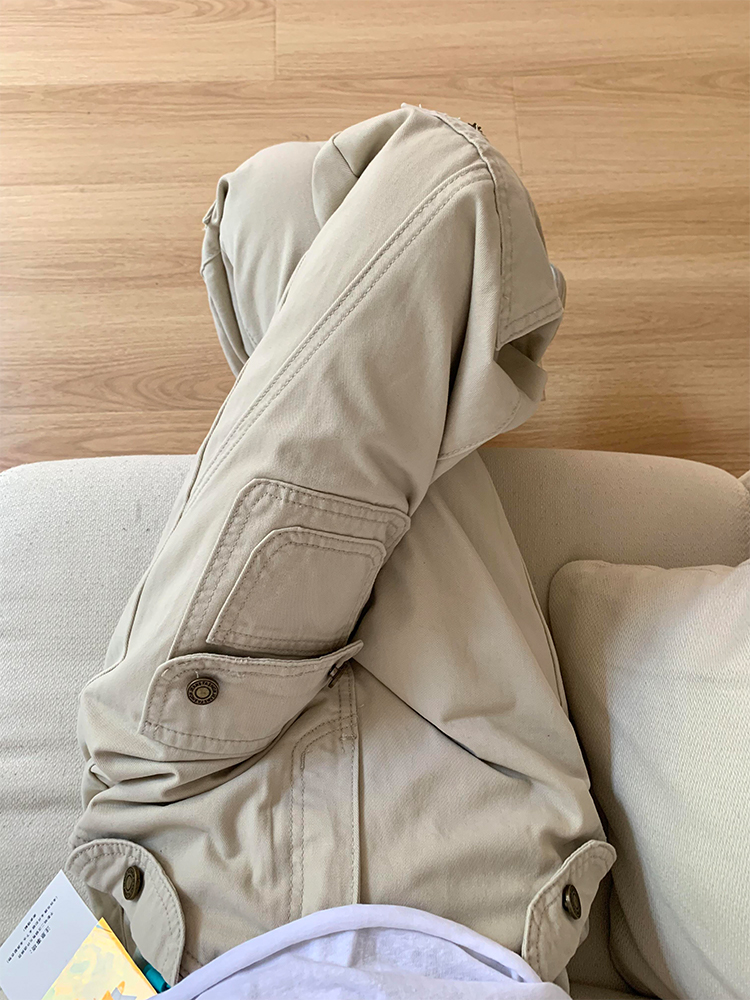 Off-White Slightly Flared Workwear Denim Pants for Women, Summer Loose Wide-Leg Trousers, Slimming Straight-Leg, Floor-Length Style Off-White Slightly Flared Workwear Denim Pants for Women, Summer Loose Wide-Leg Trousers, Slimming Straight-Leg, Floor-Length Style