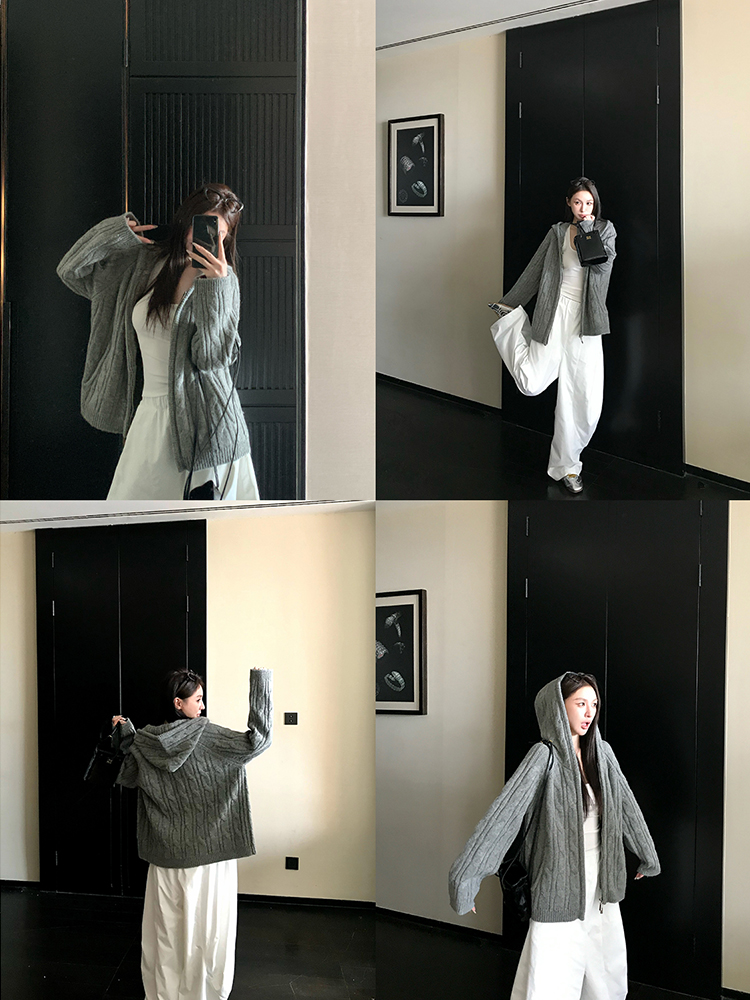 Old Money Style 100% Merino Wool Cable Knit Hooded Zipper Cardigan Sweater for Women - Cozy 90s-Inspired Fashion Old Money Style 100% Merino Wool Cable Knit Hooded Zipper Cardigan Sweater for Women - Cozy 90s-Inspired Fashion