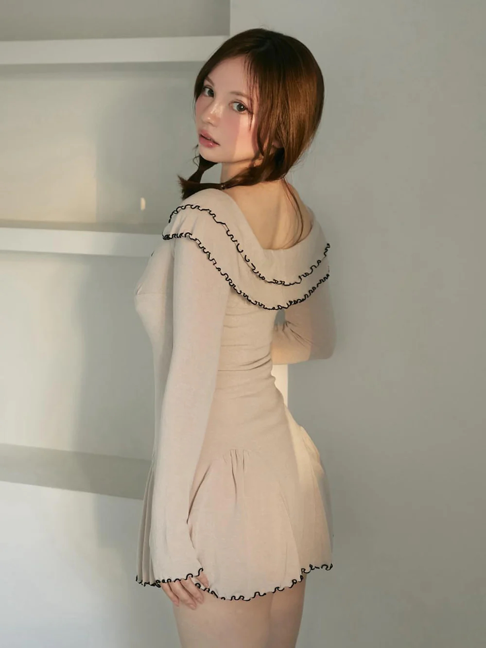 One-Shoulder Fitted Color-Block Lace Shoulder-Exposing Short Dress - Spring/Summer Japanese Style Fashion Dress One-Shoulder Fitted Color-Block Lace Shoulder-Exposing Short Dress - Spring/Summer Japanese Style Fashion Dress