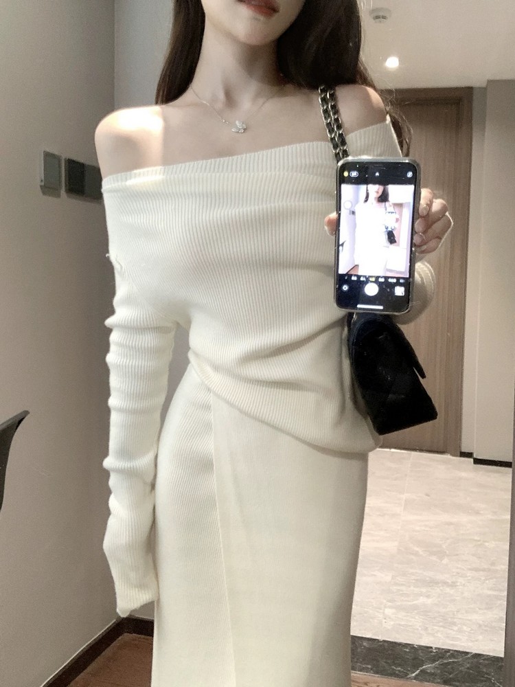 One-Shoulder Knitted Top and Skirt Set for Women - French Style Gentle Temperament, Off-Shoulder Long Sleeve, Autumn Winter Fashion One-Shoulder Knitted Top and Skirt Set for Women - French Style Gentle Temperament, Off-Shoulder Long Sleeve, Autumn Winter Fashion