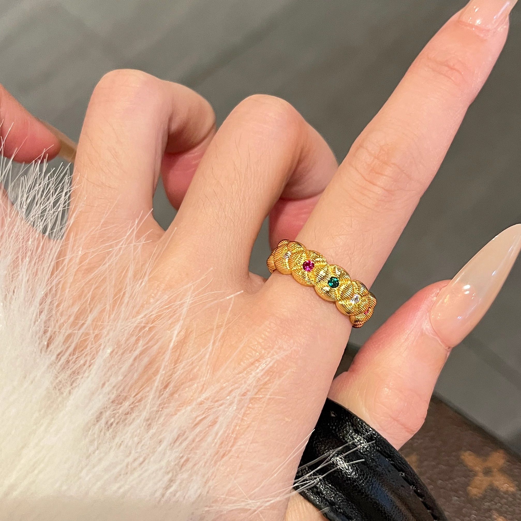 Open Style Gold Ring for Women - Light Luxury, Niche Design, Trendy 2025 Fashion Statement Open Style Gold Ring for Women - Light Luxury, Niche Design, Trendy 2025 Fashion Statement