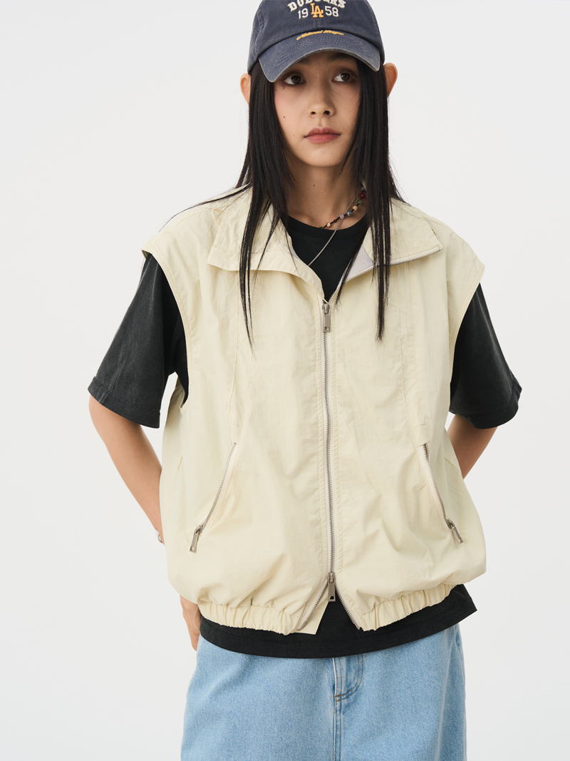 Outdoor Sleeveless Cycling Vest with Double-Sided Zipper - Windproof Layering for Hiking and Active Wear